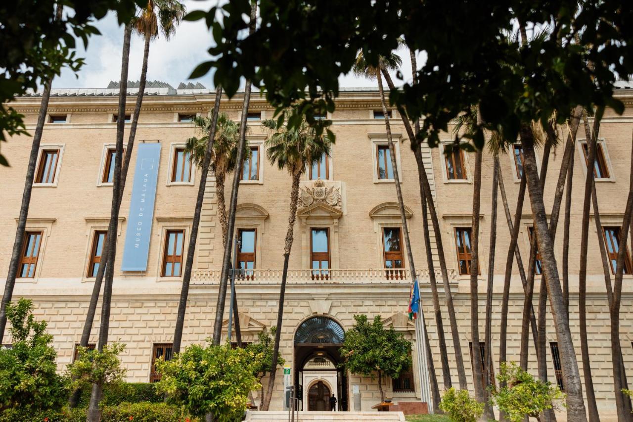 In The Historic Center Of Malaga, Very Close To The Beach And The Ave Train Station, With Private Parking المظهر الخارجي الصورة
