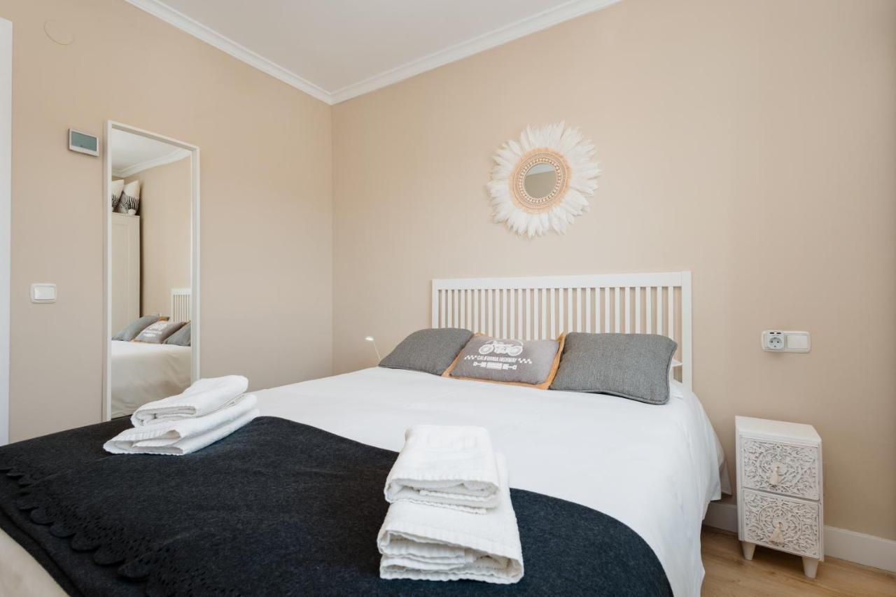 In The Historic Center Of Malaga, Very Close To The Beach And The Ave Train Station, With Private Parking المظهر الخارجي الصورة