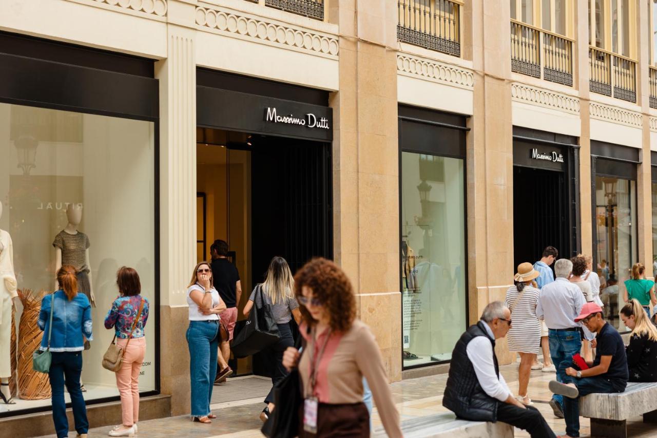 In The Historic Center Of Malaga, Very Close To The Beach And The Ave Train Station, With Private Parking المظهر الخارجي الصورة